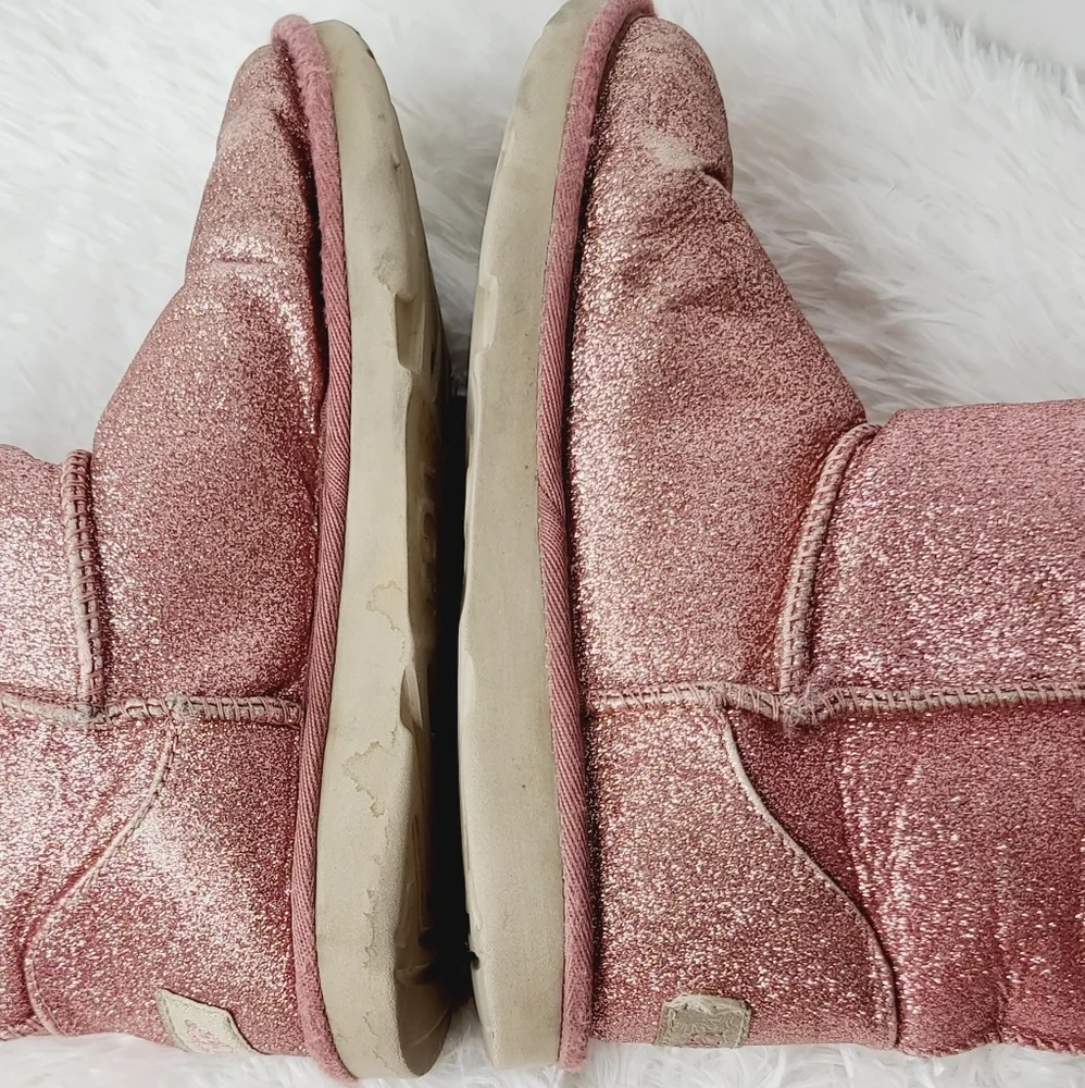 UGG girls sparkle pink slip on fur boots s 4 Y youth
